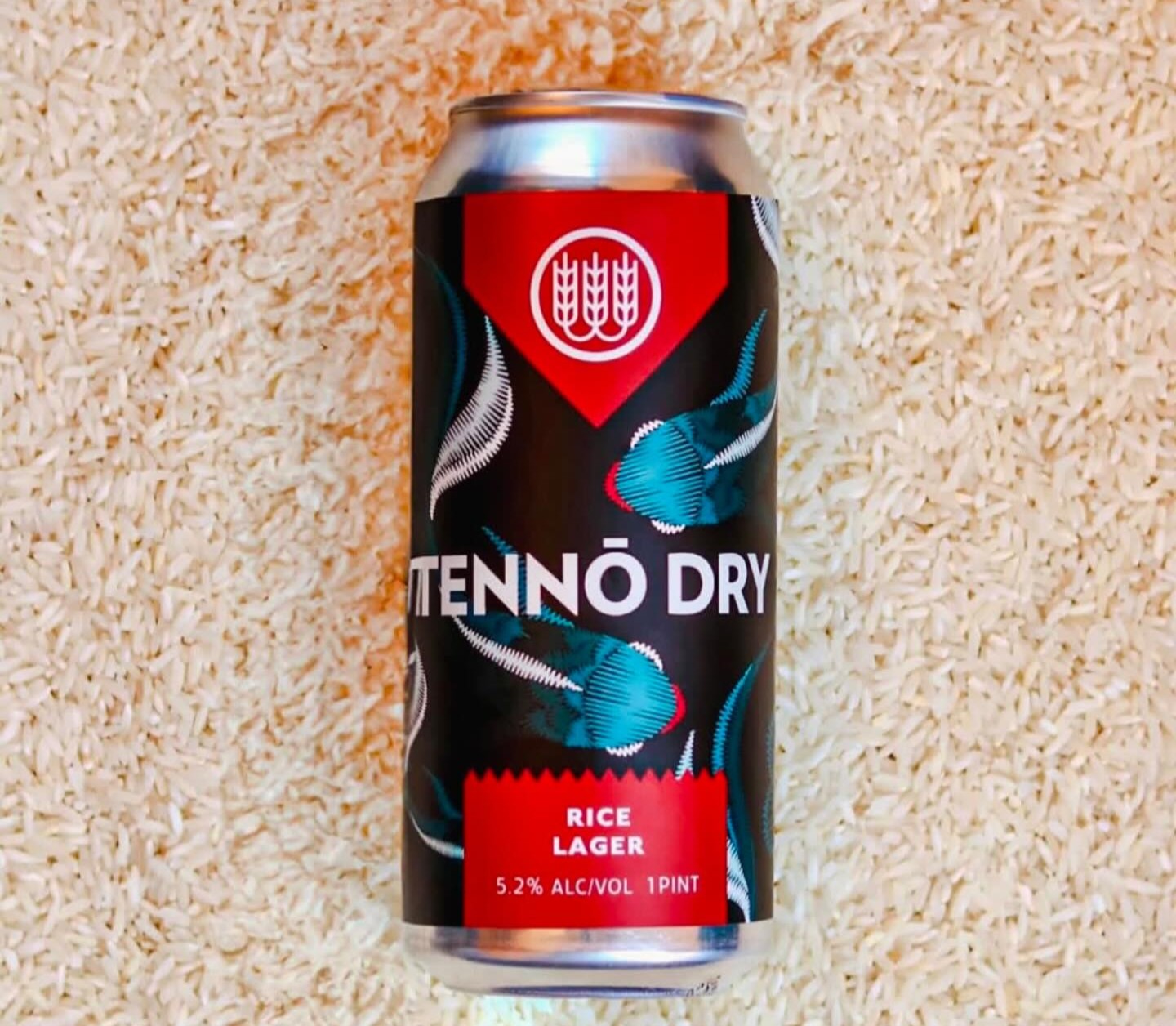 Tenno Dry has an impressive colorful design with unique fish characters - Tenno Dry: The Simple Philosophy of a Beer Connoisseur