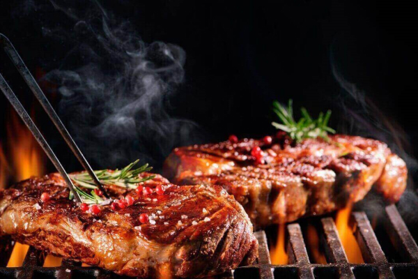 Gegrilltes Rindfleisch mit Honigsauce passt perfekt zu diesem Bier - Gravedigger Billy: Listening to the Depths of a Rich Ego