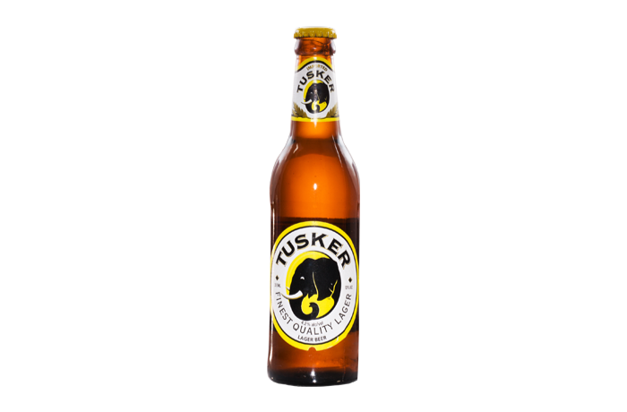 Tusker Finest Quality Lager co thiet ke doc dao hinh dau voi vo cung bat mat - Tusker Finest Quality Lager: Hồn Kenya Trong Giọt Nắng