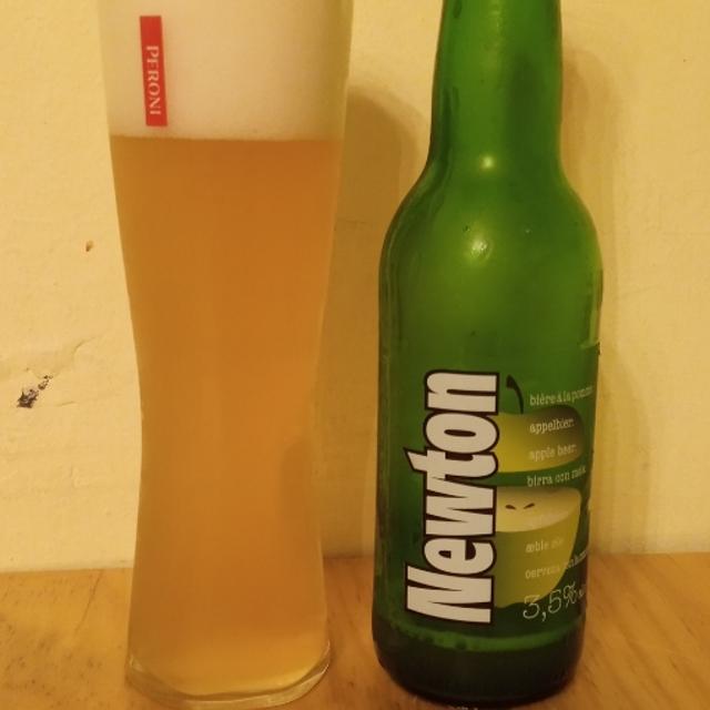 Newton: Fresh Green Apple Flavor from Belgium crop 1 3 - Newton: Fresh Green Apple Flavor from Belgium