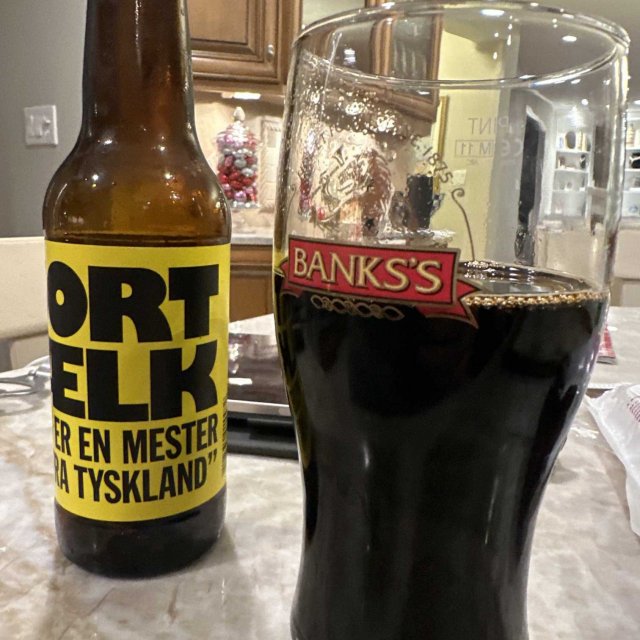 Sort Mælk: Masterpieces From the Land of Danish Beer