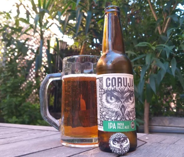 Bia co mau vang anh ho phach am ap nhu luu giu nhung tia nang cuoi cung - Coruja India Pale Ale: Lắng Nghe Lời Th&igrave; Thầm Của Gi&oacute; V&agrave; Hoa Bia