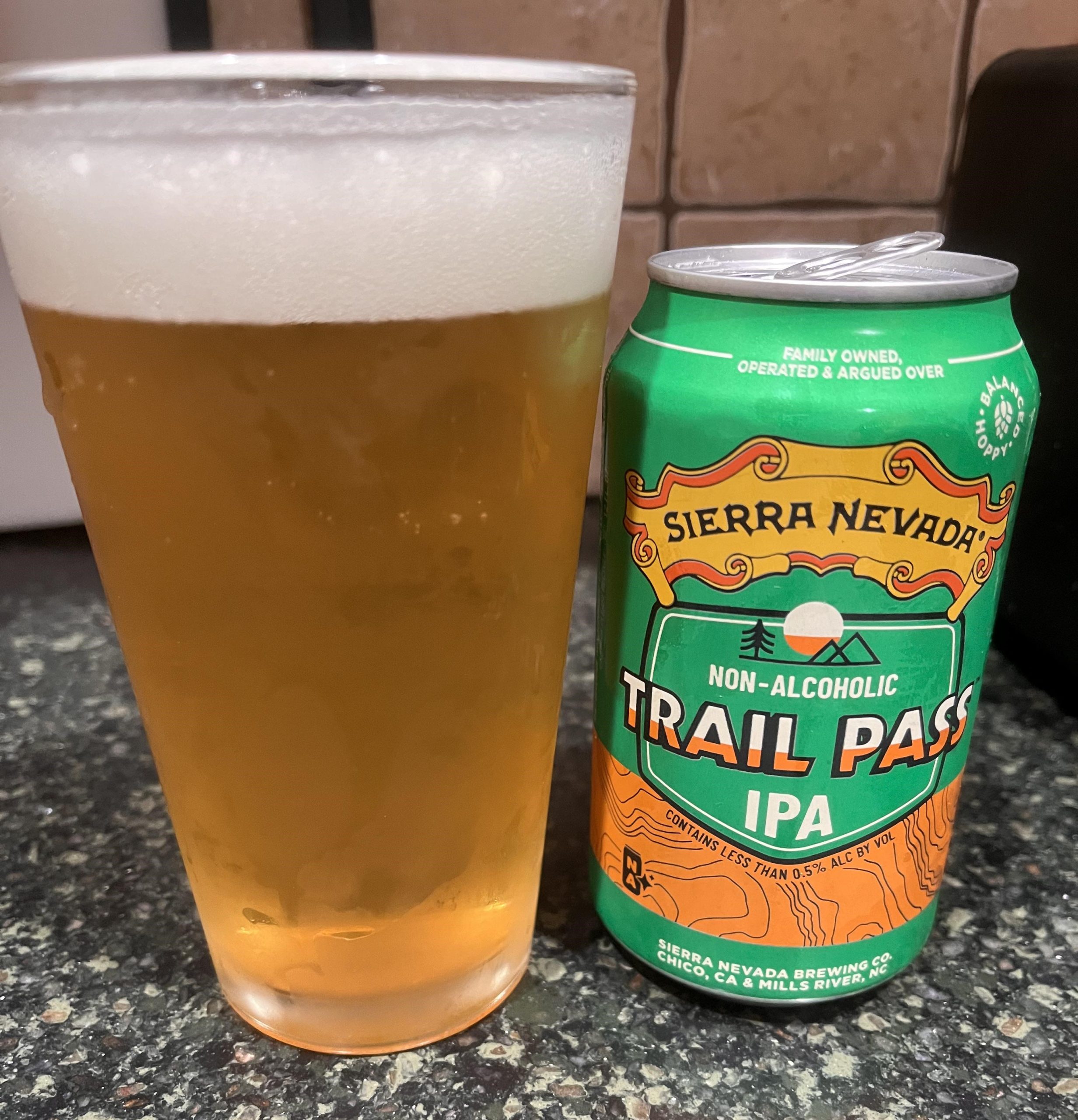Bia co mau vang anh ho phach am ap nhu mau nang chieu scaled - Trail Pass IPA: Vị Bia Thuần Khiết Giữa Đại Ng&agrave;n