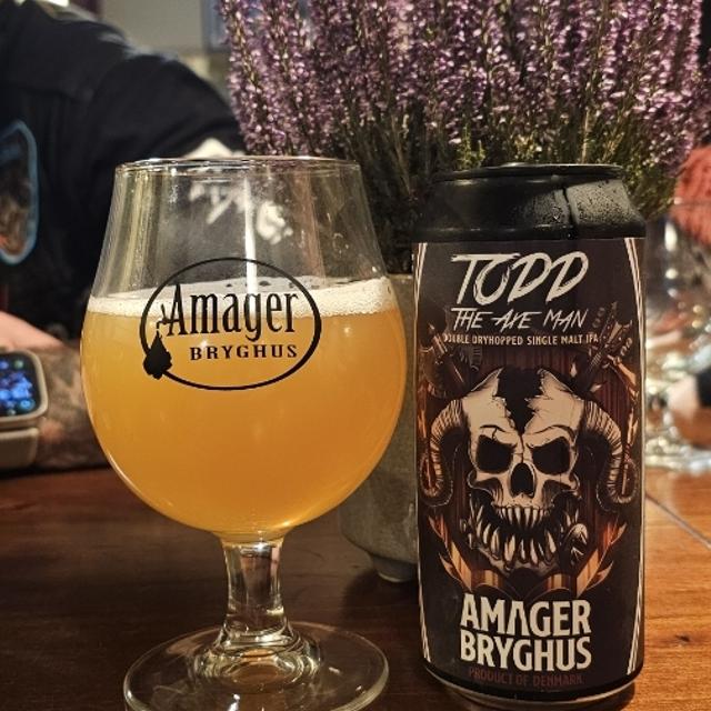 Todd The Axe Man: The Golden Prelude to Love and Axe