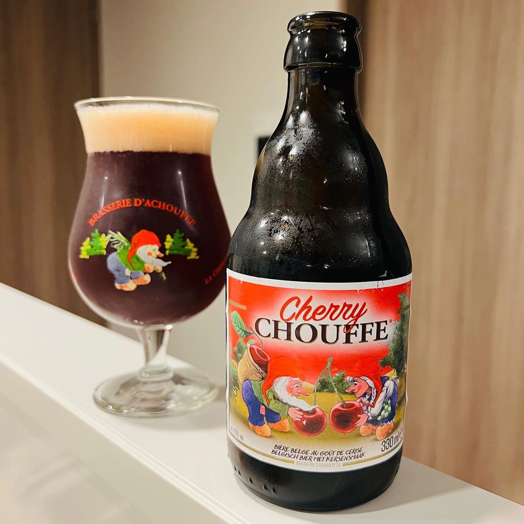 Cherry Chouffe: Die rote Muse aus dem Herzen Belgiens Cherry Chouffe hat sich einiges erarbeitet - Cherry Chouffe: Die Muse in Rot aus dem Herzen Belgiens