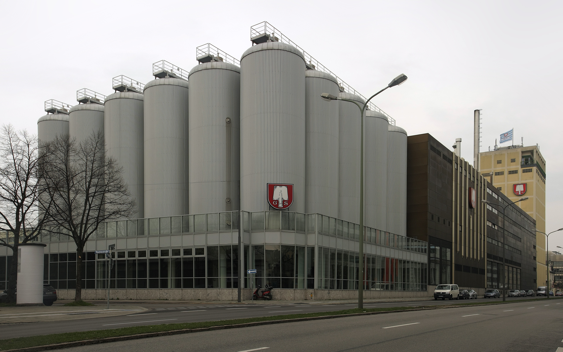 Exterior view of the modern Spaten Franziskaner Brau brewery - Franziskaner Weissbier Kristallklar: The Master's Pure and Innocent Men