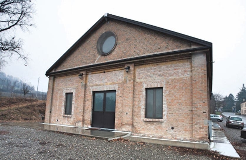 Photo of an outside corner of the Birrificio Montegioco beer factory - Quarta Runa: The Enchanting Variation of Wild Yeast