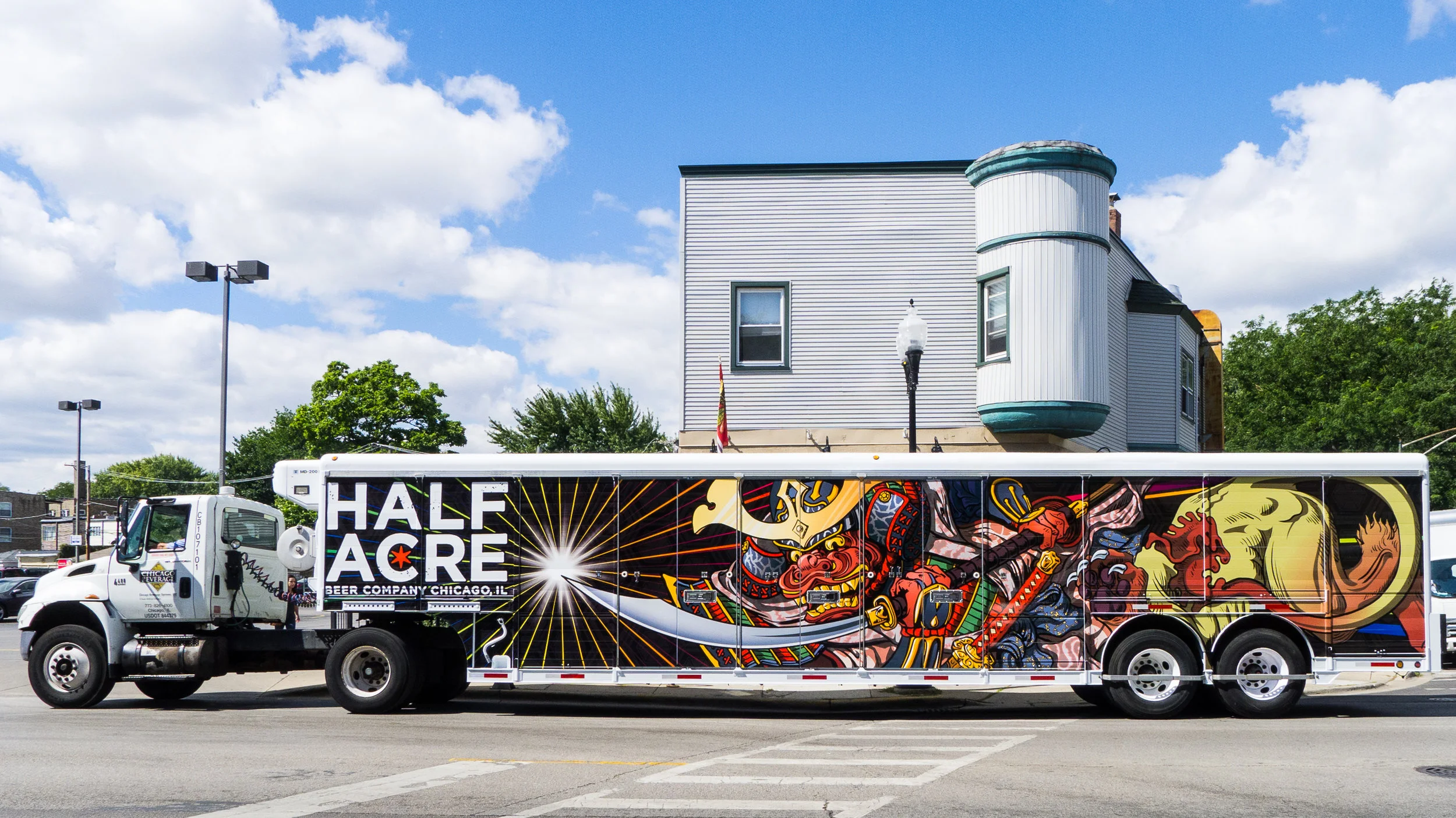 Bild eines Bierwagens auf dem Gelände der Half Acre Beer Company – Akari Shogun: Begegnung mit dem sanften Licht