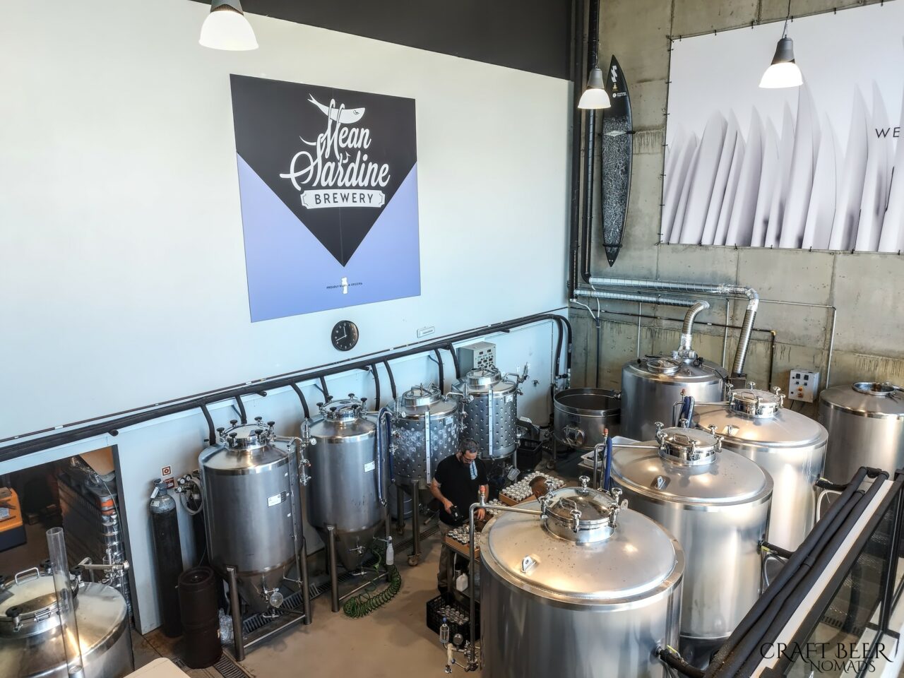 Bilder der modernen Ausrüstung in der Mean Sardine Brewery - Voragem: Das Meisterwerk „Vortex“ erobert die Welt