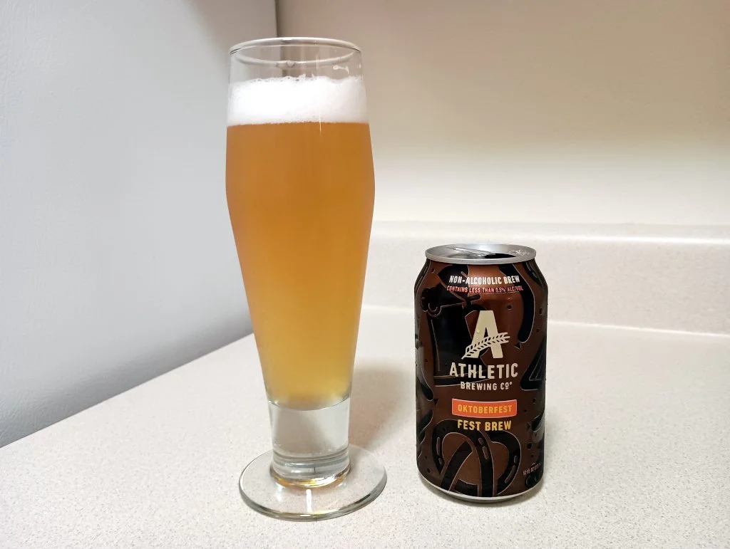 Ly bia Fest Brew cung lop bot min mau trang day thu hut - Fest Brew: D&acirc;ng Tr&agrave;o Hương Vị Lễ Hội