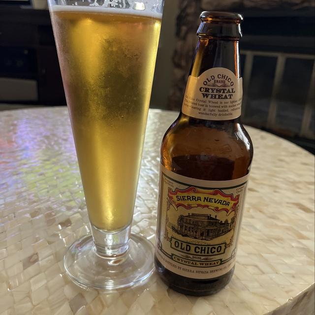 Old Chico Crystal Wheat: Khúc Dạo Đầu Trong Vắt Old Chico Crystal Wheat khien ai cung phai nho nhung khi dung lai - Old Chico Crystal Wheat: Khúc Dạo Đầu Trong Vắt