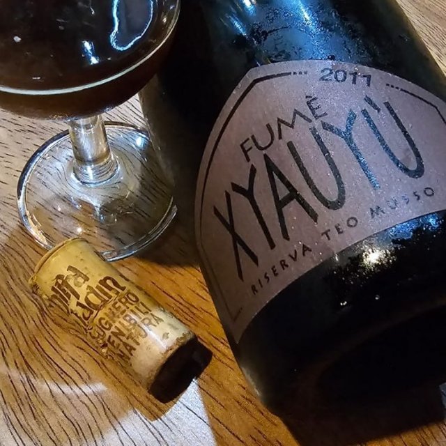 Xyauyu Fume Beer は、絶妙なデザインと印象的な名前「Xyauyù Fumé: ビールが芸術作品に昇華するとき」を誇ります。