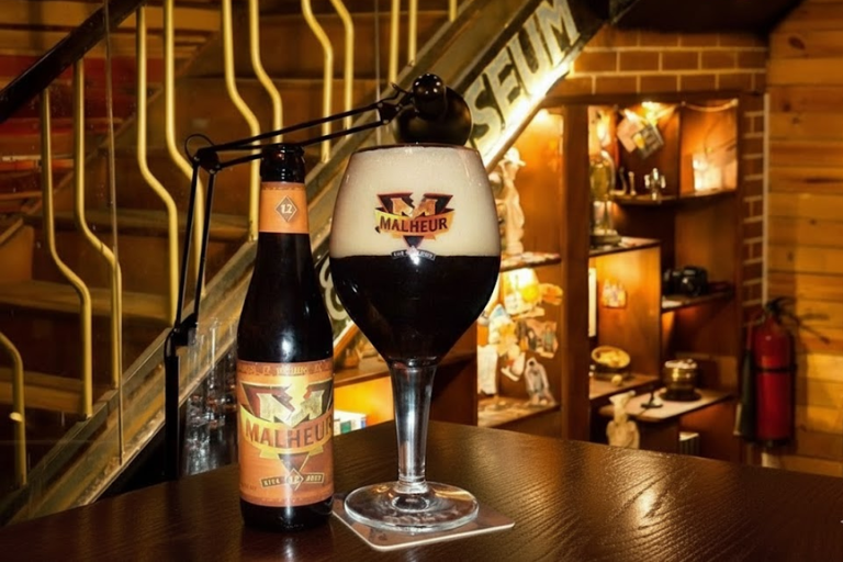 Malheur 12°: Giai Điệu Bóng Tối Của Bia Bỉ Nồng Nàn craft beer emotional photo 8 - Malheur 12°: Giai Điệu Bóng Tối Của Bia Bỉ Nồng Nàn