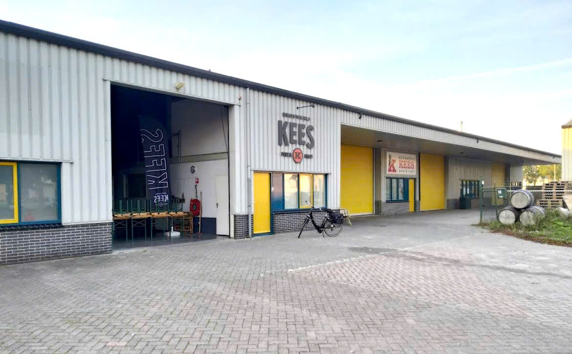 z7256178948030 92e74b0d619711c2a9893bfef9b342de - Caramel Fudge Stout: A Gentle Sweetness for Quiet Evenings