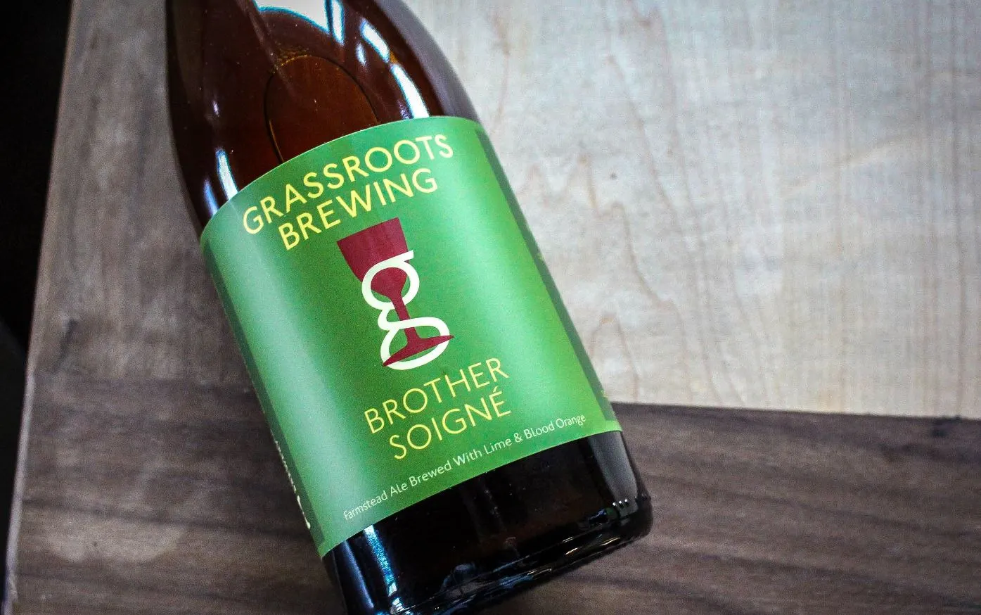 Brother Soigne has an impressive appearance with its sophistication - Brother Soigné: Countryside Scent in Golden Drops of Summer