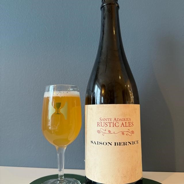 Saison Bernice offers an unforgettable experience for those who have ever enjoyed it - Saison Bernice: A Summer Waltz in a Glass