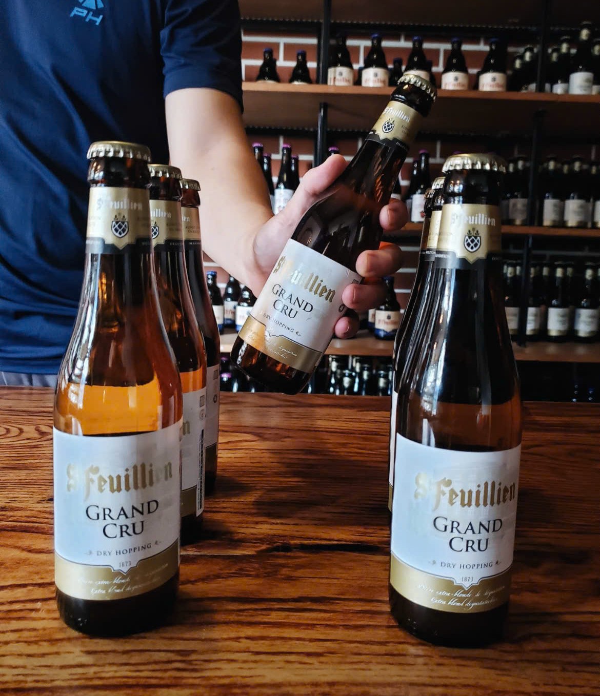 z7350484922674 db8845a991718df4a8f7d0ffe72b5013 - St. Feuillien Grand Cru: A Powerful and Mature Beer