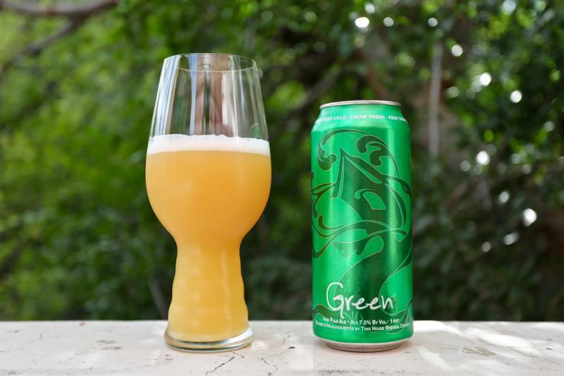 Grünes Sagen im grünen Nebel