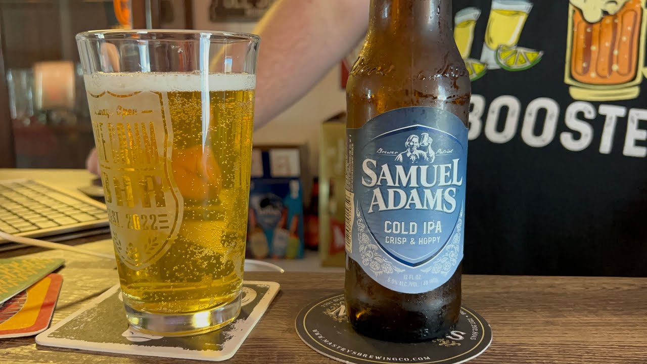 Das Bild eines Glases Cold IPA-Bier mit seiner auffälligen goldgelben Farbe ist sehr beeindruckend – Cold IPA: Tauchen Sie ein in das kalte Bier.