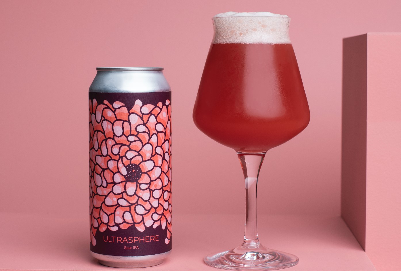 Ultrasphere: Flavors That Awaken All Your Senses The beer has a deep pink hue, like the sunset over Hudson Valley - Ultrasphere: A Flavor That Awakens All the Senses